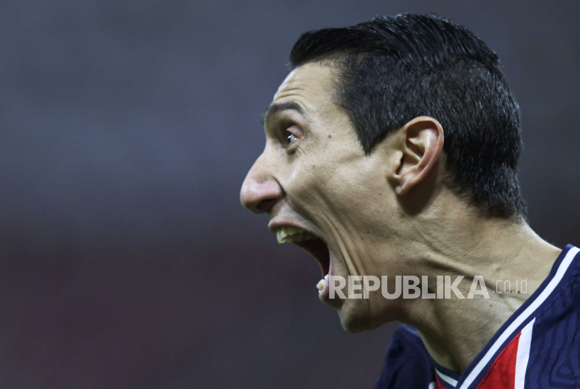 Angel Di Maria musim ini meninggalkan Paris Saint-Germain (PSG). Juventus menawarkan kontrak satu tahun dengan opsi perpanjangan satu tahun setelahnya untuk Di Maria.