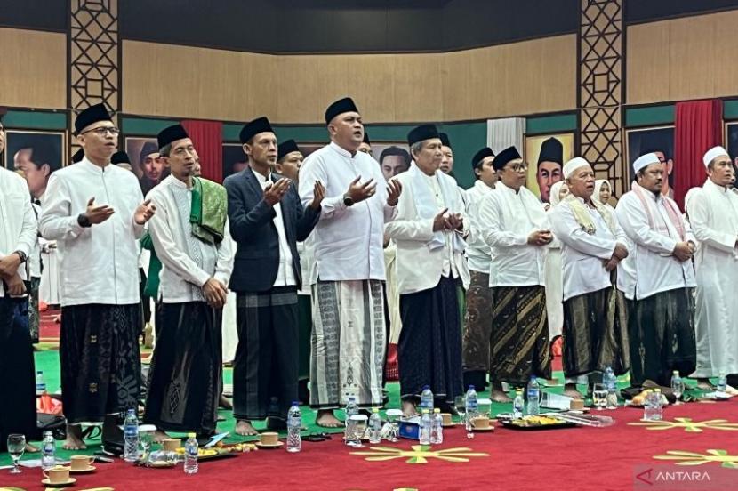 Bupati Bogor dan PCNU gelar istighosah kemerdekaan.