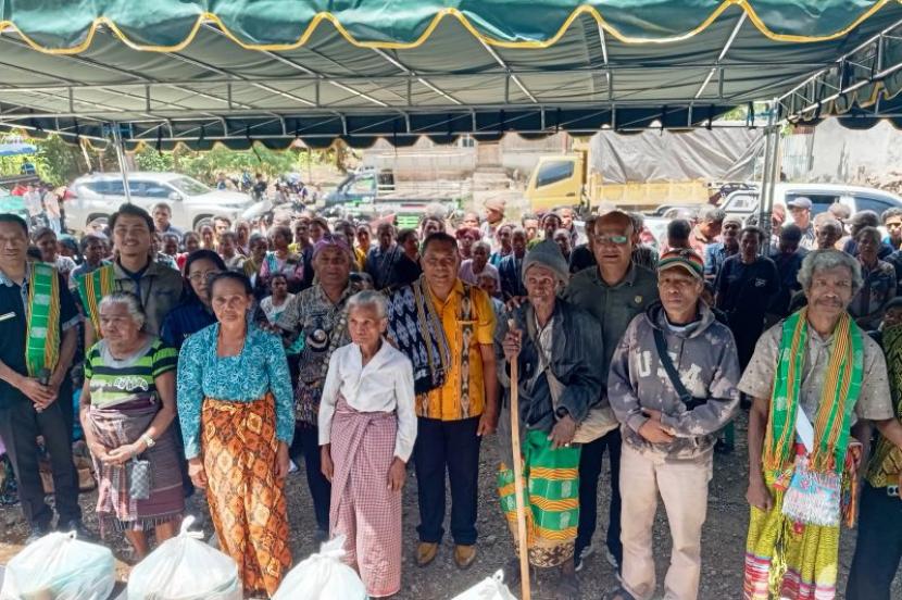 Pasar murah subsidi jangkau masyarakat rentan inflasi di NTT.