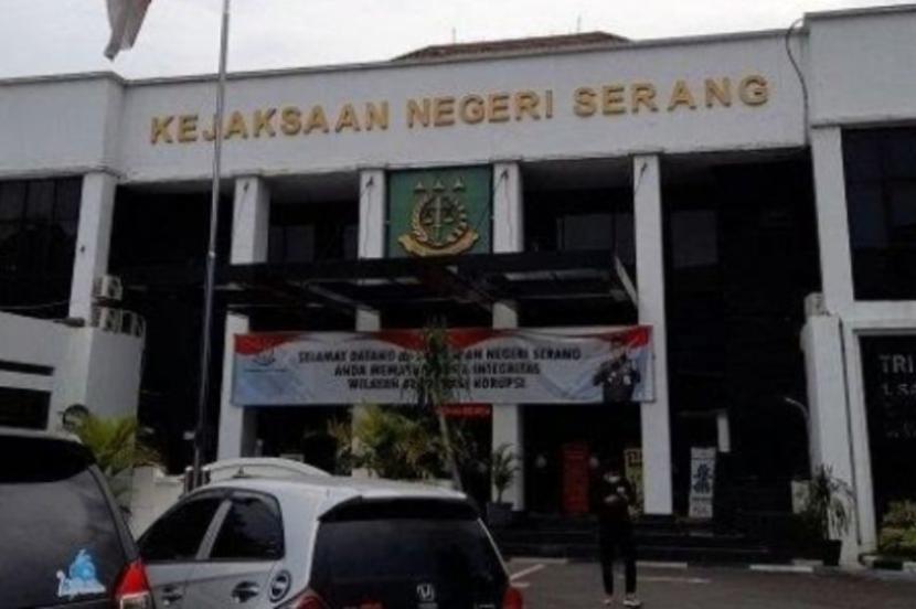 Kejari Serang hentikan tujuh perkara pidana lewat restorative justice.