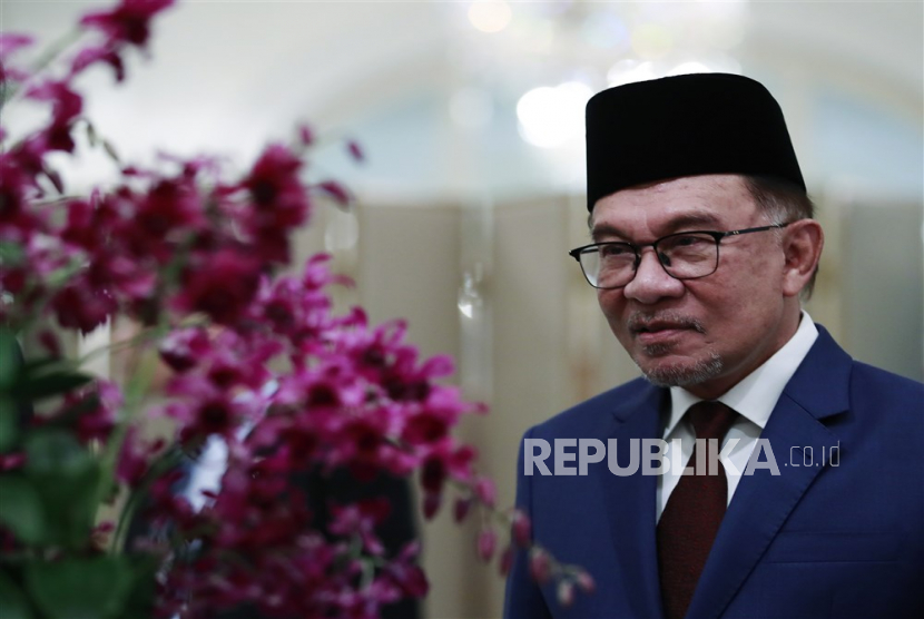  Perdana Menteri Malaysia Anwar Ibrahim menyampaikan simpati dan belasungkawa untuk korban gempa bumi dengan magnitudo 7,8 di tenggara Turki pada Senin (6/2/2023). 