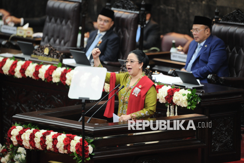 Kunjungi Rumah Affan Bersama Pramono, Puan Minta Maaf atas Kinerja DPR RI