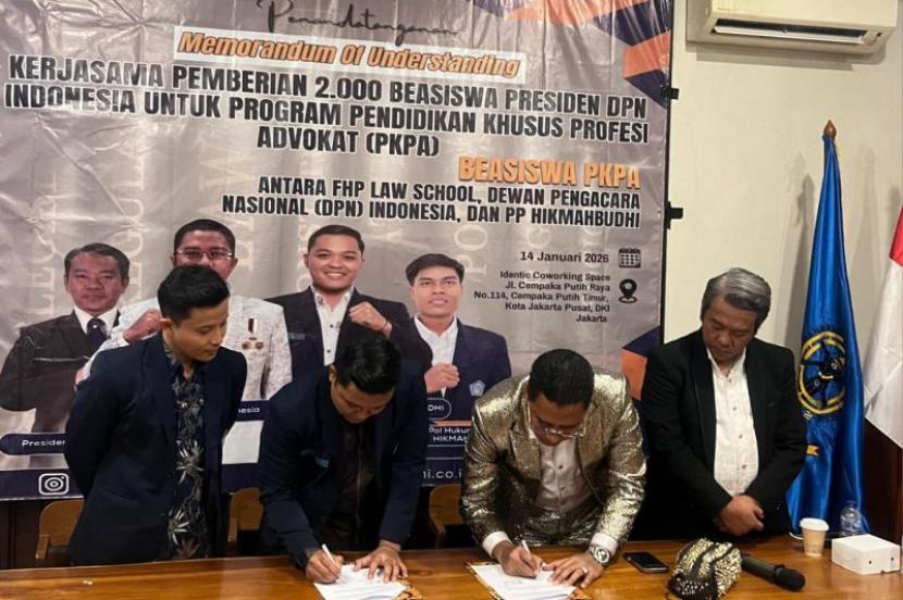 Hikmahbudhi dan DPN Kerja Sama Cetak Advokat Muda Berintegritas