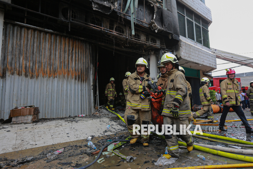 22 Orang Meninggal Dunia Akibat Kebakaran Gedung Terra Drone Jakarta