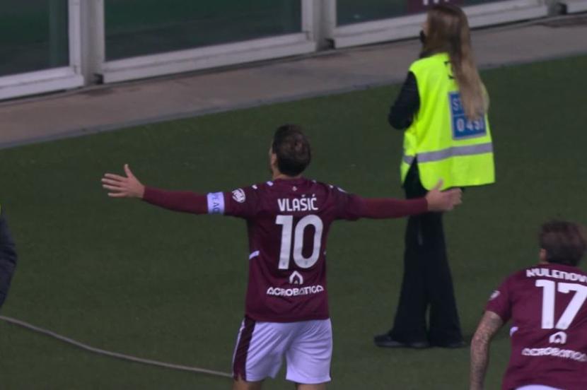 Drama lima gol mewarnai kemenangan Torino atas Monza..