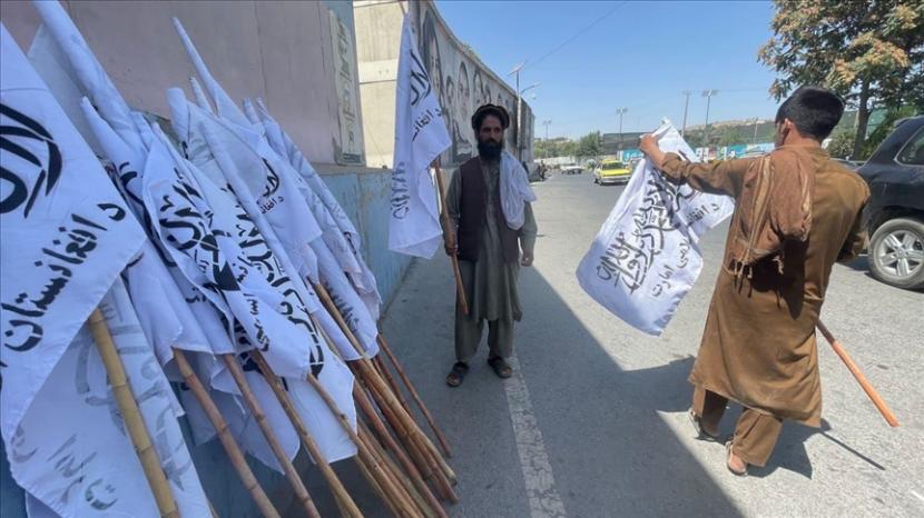 Perwakilan Taliban dan politisi dari gerakan perlawanan yang berbasis di wilayah Panjshir melakukan dialog untuk pertama kalinya. 