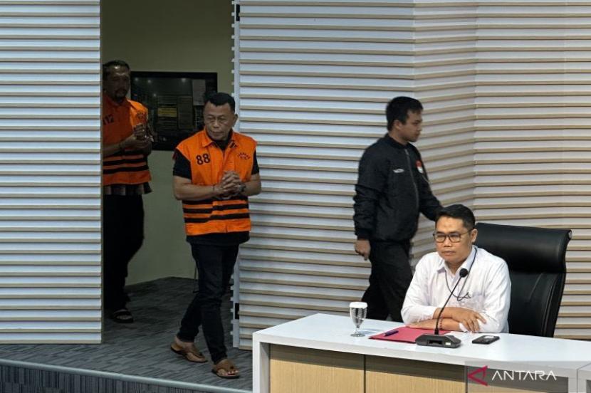 KPK Tetapkan Bupati Ponorogo Sugiri Sancoko Sebagai Tersangka Suap