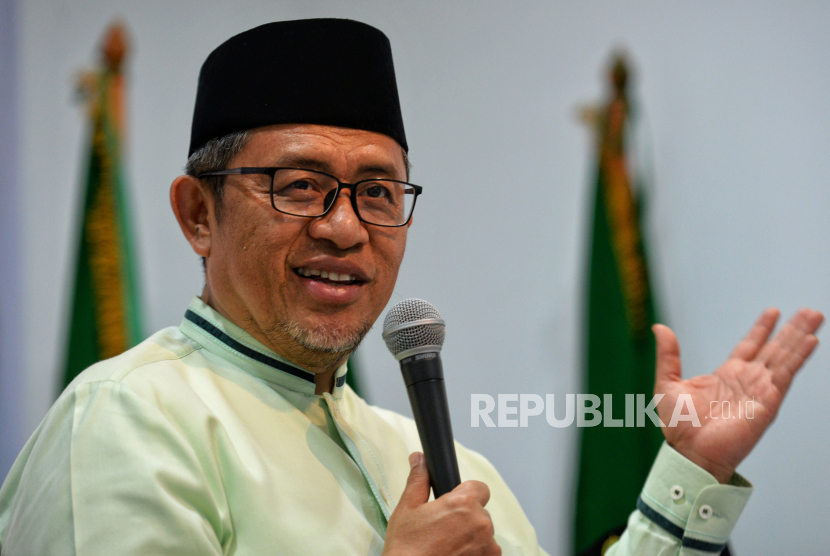 Ahmad Heryawan. Eks Gubernur Jabar Ahmad Heryawan yakin Amin rebut suara 50 persen di Jawa Barat.