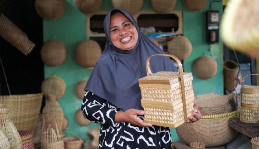 Ketje Bukan Main! Amartha Catatkan TKB 100% di Wilayah Sumatera. (FOTO: Amartha)