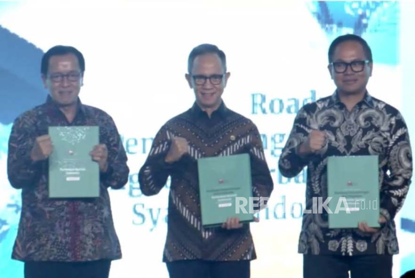Pertemuan Perbankan Syariah Dalam Rangka Peluncuran Roadmap Pengembangan dan Penguatan Perbankan Syariah Indonesia 2023-2027 yang disiarkan secara daring, Senin (27/11/2023).