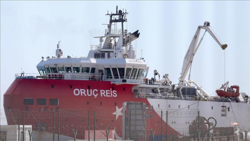 Kapal penelitian Oruc Reis akan melakukan studi seismik di Mediterania Timur selama 13 hari lagi - Anadolu Agency