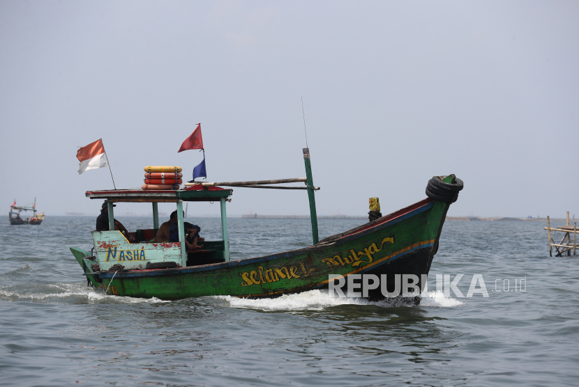 Kapal nelayan asal Kabupaten Rote Ndao, Provinsi NTT ditemukan dan penumpang semua selamat setelah hilang kontak di wilayah perbatasan laut Indonesia dengan Australia pada Kamis (24/3/2022).