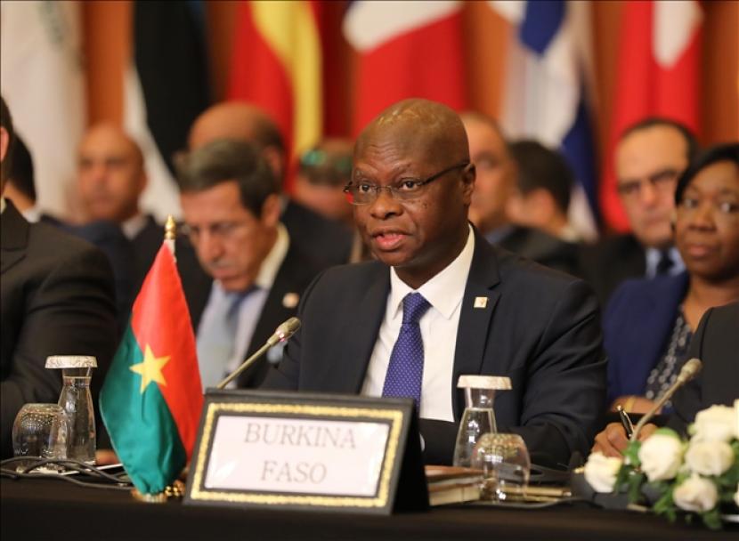 ECOWAS sepakat untuk mengirim delegasi tingkat tinggi ke ibu kota Guinea, Conakry.