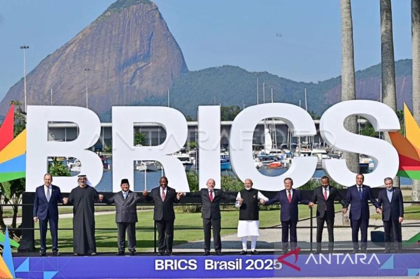 Indonesia di BRICS: Penggerak poros timur dan keseimbangan global.