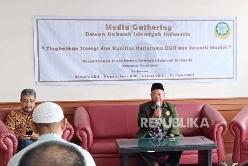 Ketua Umum Dewan Dakwah Islam Indonesia (DDII), Adian Husaini dalam Media Gathering, di Perpustakaan DDII, Jalan Kramat Raya, Jakarta Pusat, Rabu (27/3/2024). 