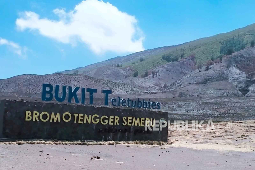 Kondisi kawasan wisata Gunung Bromo setelah mengalami kebakaran, Kamis (21/9/2023). 