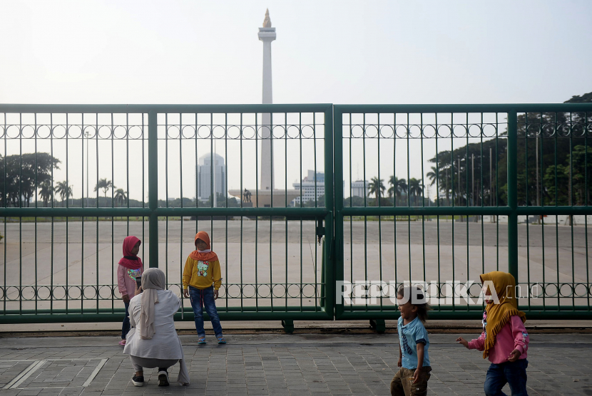 Monumen Nasional (Monas), Jakarta (ilustrasi). Penambahan kasus Covid-19 harian di Jakarta kembali memecahkan rekor dengan 5.582 kasus baru pada Ahad (20/6).