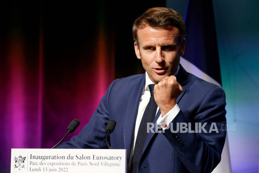 Presiden Prancis Emmanuel Macron  tunjuk mantan Menteri Kesehatan Olivier Veran sebagai juru bicara pemerintah yang baru.