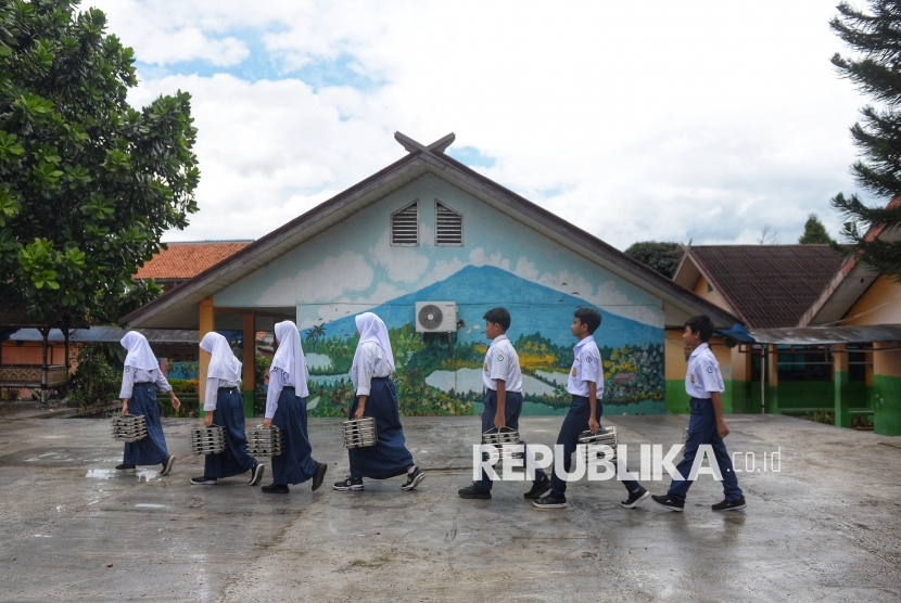 Pemprov Jabar Setop Bantuan untuk Sekolah Swasta, Disdik Jelaskan Alasannya