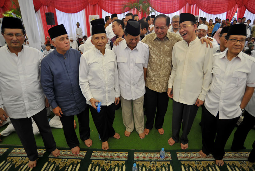  Pertemuan sejumlah petinggi Koalisi Merah Putih di Jakarta, Jumat (10/10). (Antara/Yudhi Mahatma) 