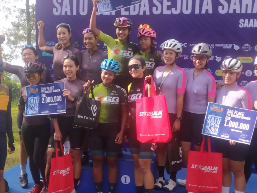 150 atlet sepeda nasional mengikuti lomba bertajuk 'NasDem Cycling Booster, Satu Sepeda Sejuta Sahabat', Rabu (30/3)
