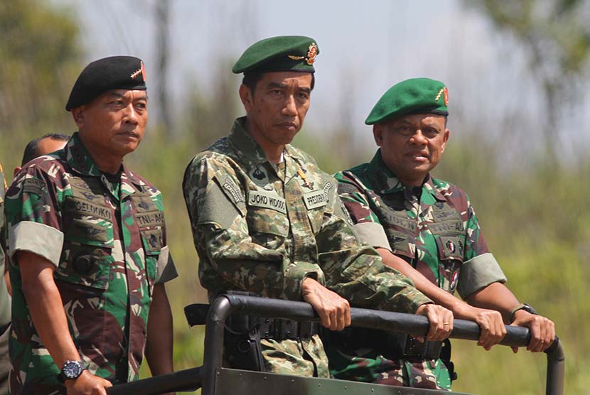  The National Military (TNI) Commander, General Moeldoko (l) (Antara/Nova Wahyudi)