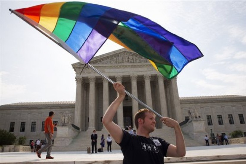 LGBT dan Kekhawatiran Nabi Muhammad akan Umat Nabi Luth. Unjuk rasa pendukung kaum gay dan legalisasi pernikahan sesama jenis di Washington, Amerika Serikat. 