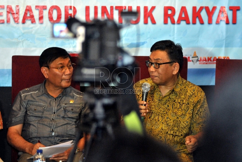  Suasana diskusi Forum Senator untuk Rakyat (FSuR) bertajuk Pemuda dan Bela Negara di Jakarta, Ahad (1/11). (Republika/Rakhmawaty La’lang)