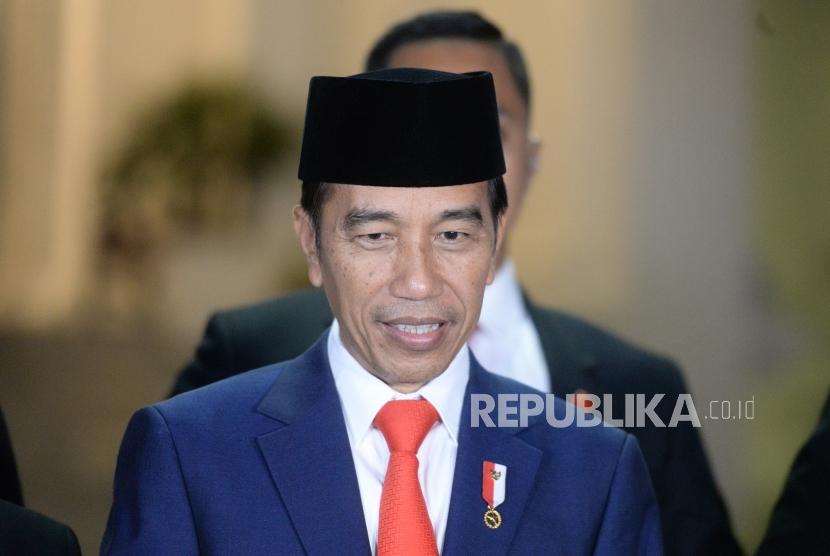 Pengumuman Kabinet. Presiden Joko Widodo menjawab pertanyaan wartawan usai pelantikan Presiden di Istana Merdeka, Jakarta, Ahad (20/10/2019).