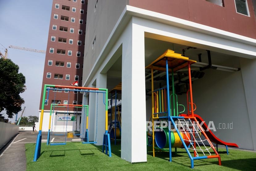 [Ilustrasi] Fasilitas area bermain anak yang berada di lingkungan menara samawa hunian DP Nol Persen.