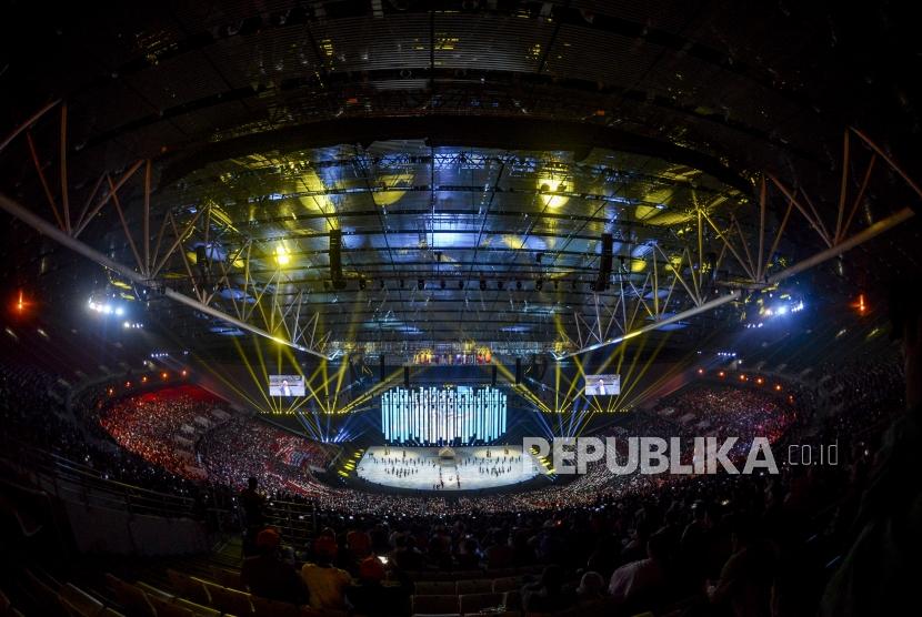 Suasana acara pembukaan Sea Games 2019 di Stadion Phillipine Arena, Bulacan, Filipina, Sabtu (30/11).