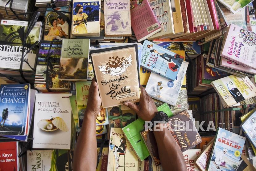 Ikapi mengatakan IBF bukan sekadar pameran buku karena IBF adalah tempat berkumpulnya orang-orang yang peduli terhadap dunia literasi. Foto Islamic Book Fair, (ilustrasi).