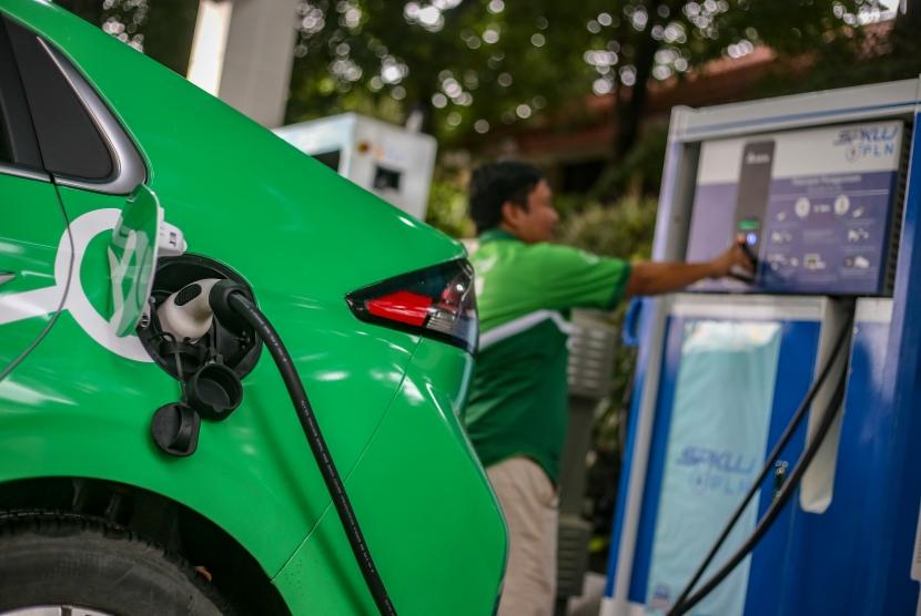 Bank Indonesia kembali mengeluarkan kebijakan untuk menurunkan uang muka kredit kendaraan bermotor berwawasan lingkungan. 