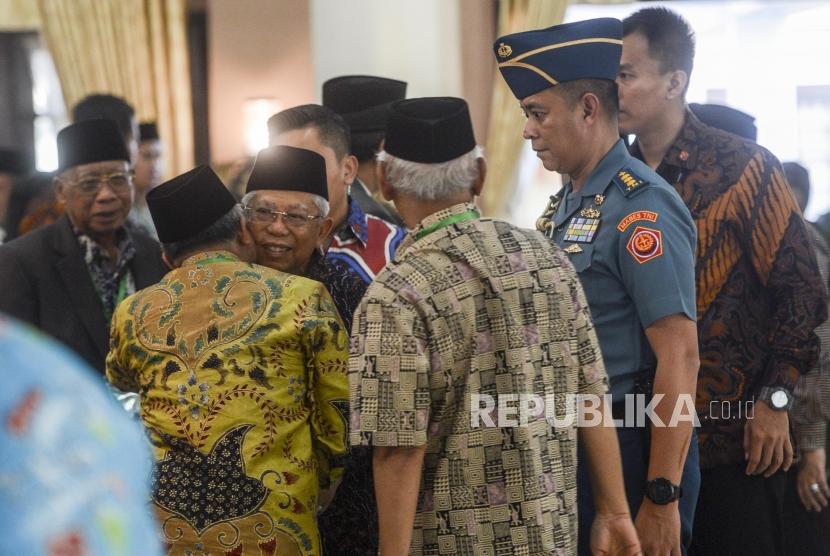 Wakil Presiden RI yang juga Ketua Umum MUI, KH. Ma