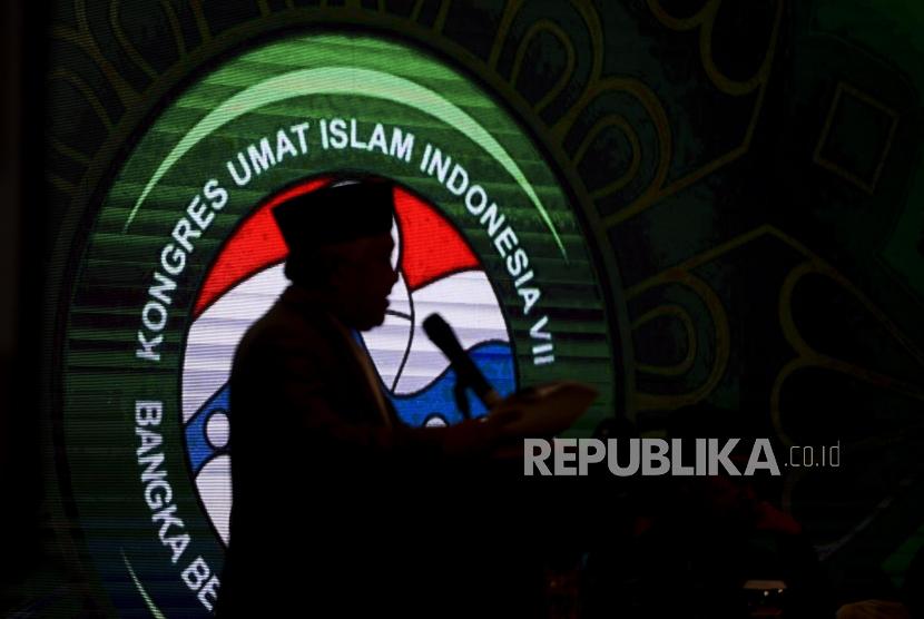 Din Syamsuddin: Watak Jalan Tengah Islam Indonesia Dipuji. Foto: Ketua Dewan Pertimbangan MUI Din Syamsuddin  