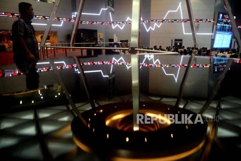 Semakin meningkatnya jumlah kasus Covid-19 tidak menyurutkan minat perusahaan untuk menjadi perusahaan tercatat di Bursa Efek Indonesia (BEI). Pada hari ini, Selasa (31/3), BEI kedatangan satu emiten baru yaitu PT Saraswanti Anugerah Makmur Tbk.