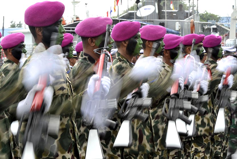 Prajurit TNI AL pada peringatan Hari Armada RI (ilustrasi).