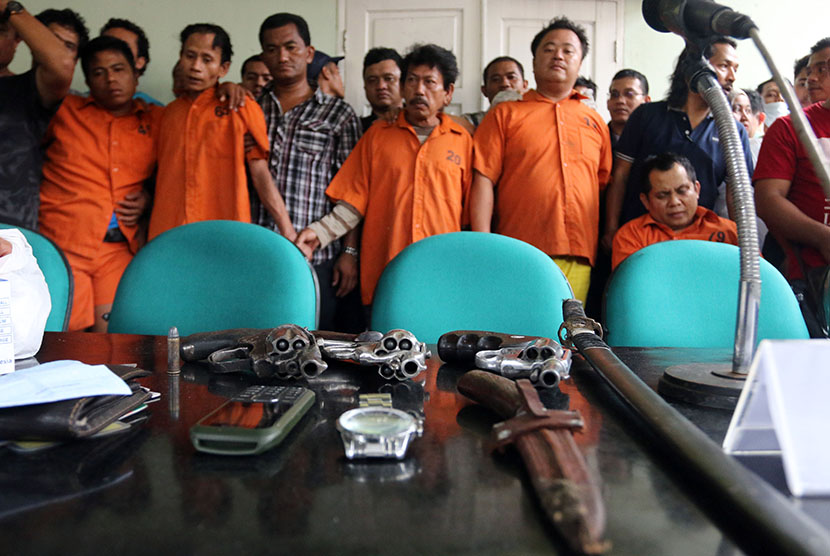 Polisi menangkap komplotan pembunuh bayaran yang beroperasi di Musi Banyuasin, Sumsel (ilustrasi).