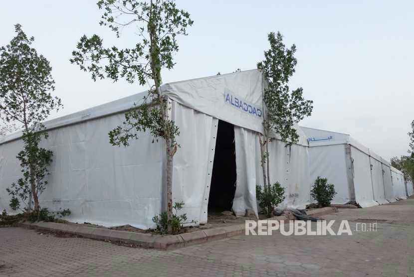 Penampakan tenda jamàah Haji di Arafah. Semua tenda dan aliran listrik di Arafah sudah terpasang
