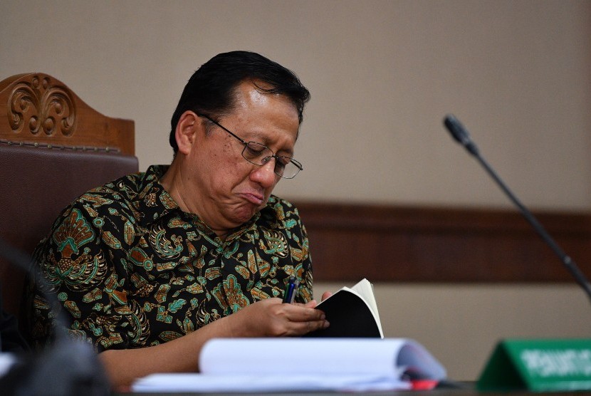 Terpidana kasus suap kuota pembelian gula impor di Perum Bulog sekaligus eks ketua DPD Irman Gusman di Pengadilan Tipikor Jakarta, Rabu (17/10/2018).