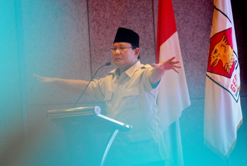 Ketua Umum (Ketum) Partai Gerindra, Prabowo Subianto. Kader dan simpatisan Gerindra Sumbar siap menangkan Prabowo pada Pilpres 2024. 