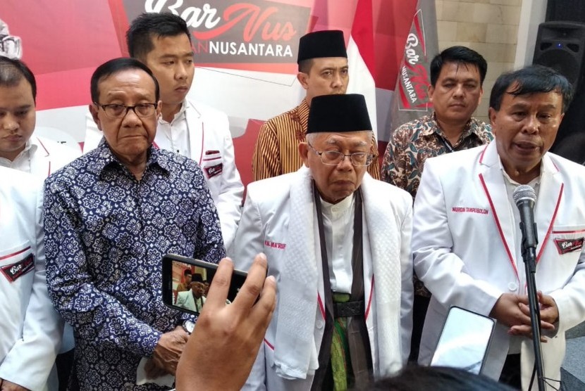 KH Ma'ruf Amin hadiri deklarasi Barisan Nusantara. Kelompok ini mendeklarasikan diri sebagai pendukung Jokowi-Maruf di Pilpres 2019. Jakarta, Sabtu (10/11).