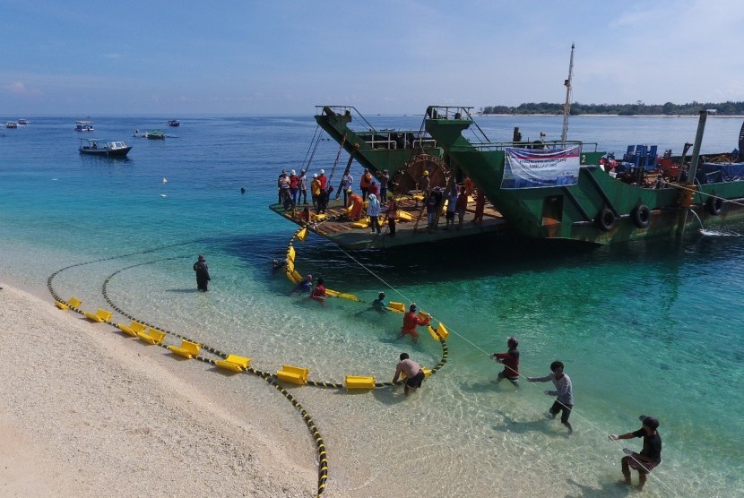 PT PLN (Persero) menambah kabel laut ke kawasan tiga gili yakni Gili Air, Gili Meno, dan Gili Trawangan di Kabupaten Lombok Utara. 