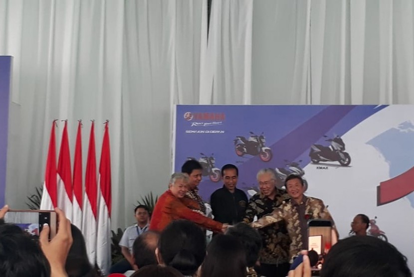 Pelepasan ke 1,5 juta Ekspor Motor Yamaha di Pabruk Global YIMM, Pulo Gadung Jakarta Timur, Senin (3/12).