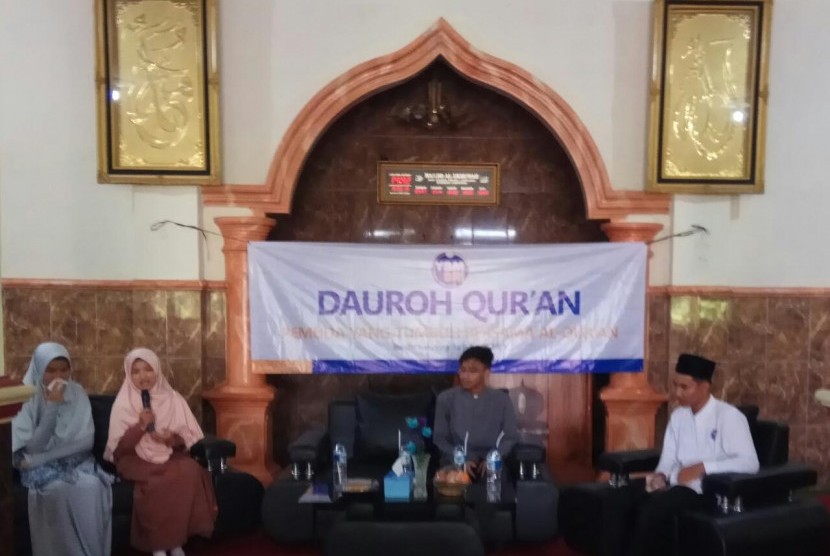 Yayasan Baitul Mal BRI Kanwil Bandar Lampung menggelar Dauroh Quran kaum milenial di Bandar Lampung, Sabtu (16/2). 
