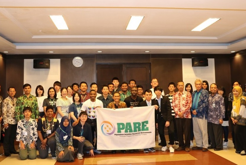 Para peserta PARE Spring School usai mengikuti pembukaan di  University Club UGM, Jumat (15/2).