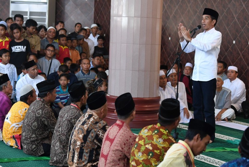 Islam Kafah Ala Jokowi | Republika Online