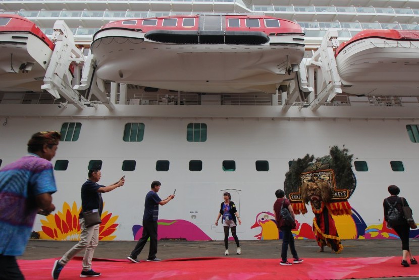 Jutaan Wisatawan Asing Kunjungi Surabaya. Foto: Tempat wisata di Dermaga Surabaya (Ilustrasi).