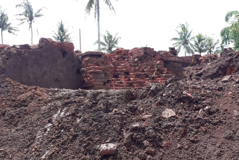 Kegiatan ekskavasi situs pramajapahit di Dusun Sekaran, Sekarpuro, Pakis, Kabupaten Malang berakhir pada Kamis (21/3).
