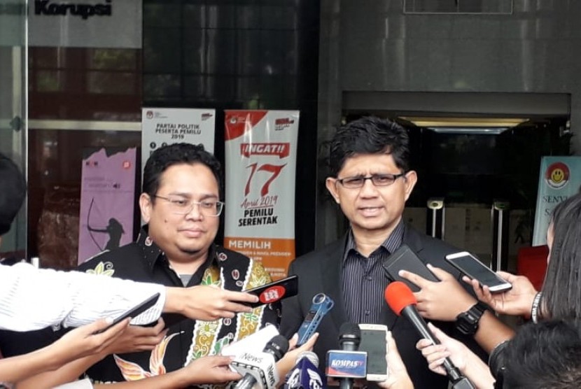 Komisioner Bawaslu RI, Rahmat Bagja dan Wakil Ketua KPK Laode M Syarif 